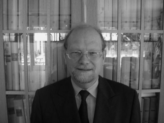 Prof. Dr. Bernhard  Stüer
