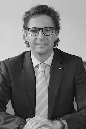 Prof. Dr. Thomas  Küffner