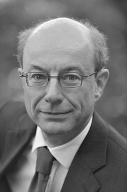 Prof. Dr. Roland  Schmitz