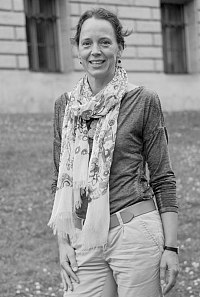 Prof. Dr. Katja  Nebe
