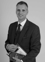 Prof. Dr. Thomas  Breyer-Mayländer