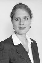 Dr. Anneke  Petzsche