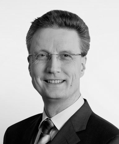 Dr. Ulrich  Blaas