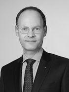 Dr. Claus-Henrik  Horn