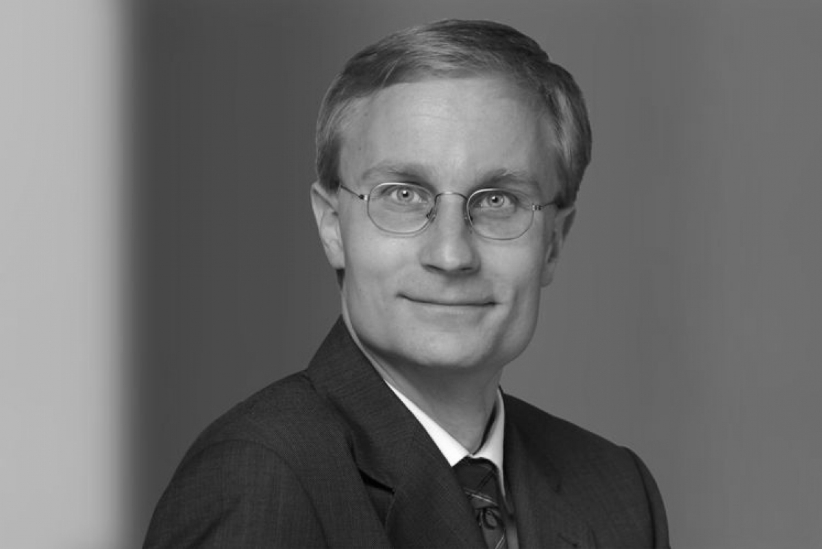 Dr. Carsten  Müller, LL.M., Maître en Droit