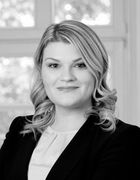 Dr. Viktoria  Lehner, LL.M.