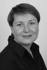  Katrin  Augsten