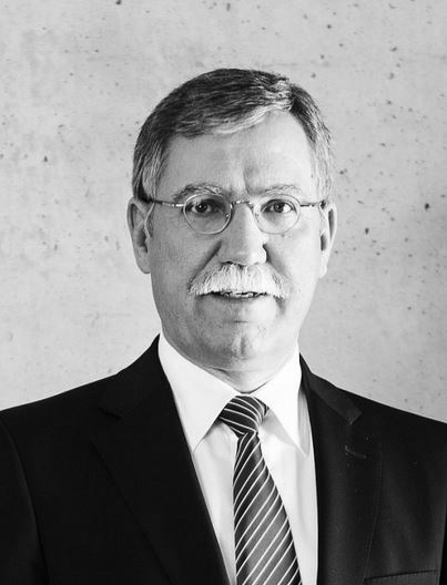 Dr. Hans-Joachim  Prieß, LL.M.