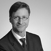 Dr. Uwe  Günther