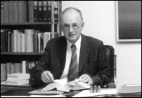 Prof. Dr. Wolfgang  Reimann