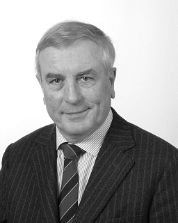 Prof. Dr. Hans-Joachim  Priester