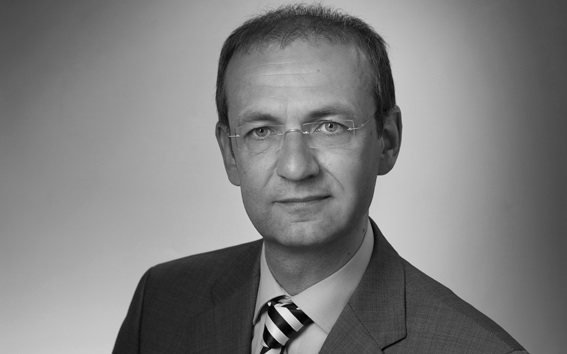 Prof. Dr. Karl-Nikolaus  Peifer