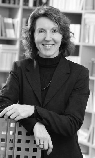 Dr. Katja  Mihm